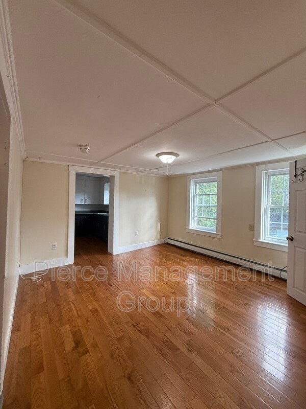 Building Photo - 53.5 S Spring St