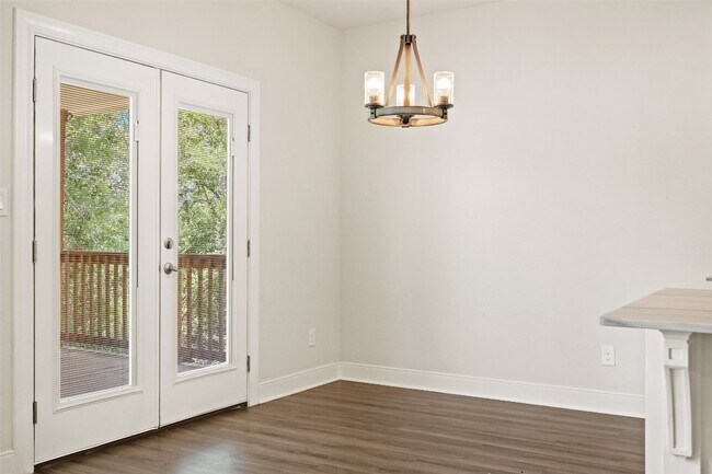 Building Photo - 129 Diamond Head Dr