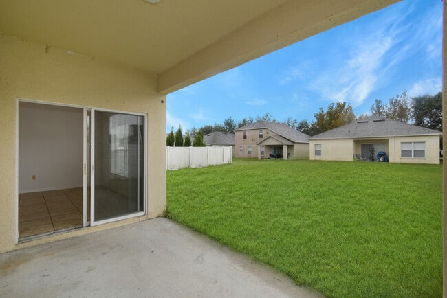 Building Photo - 4306 Hidden Meadow Dr