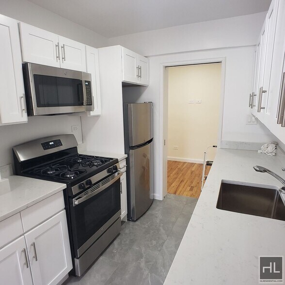Primary Photo - AMAZING 2 BEDROOM 2 BATH APARTMENT. WON'T ...