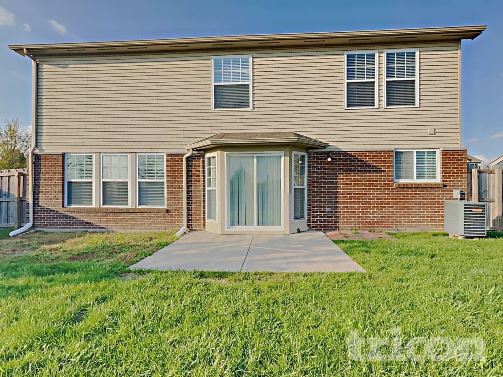 Building Photo - 6077 W Jamison Dr