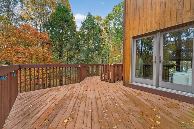 Building Photo - 71 Cherry Swamp Rd