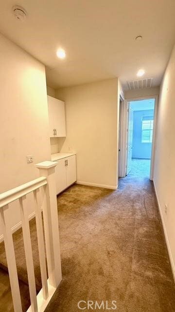 Building Photo - 904 N Primrose Ln