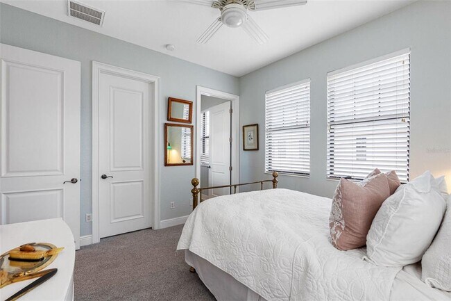 Building Photo - 6012 Yeats Manor Dr