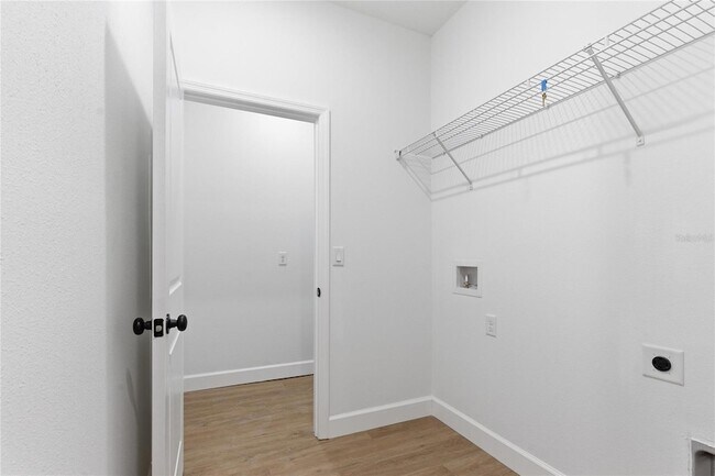 Building Photo - 4826 SW 131st Pl