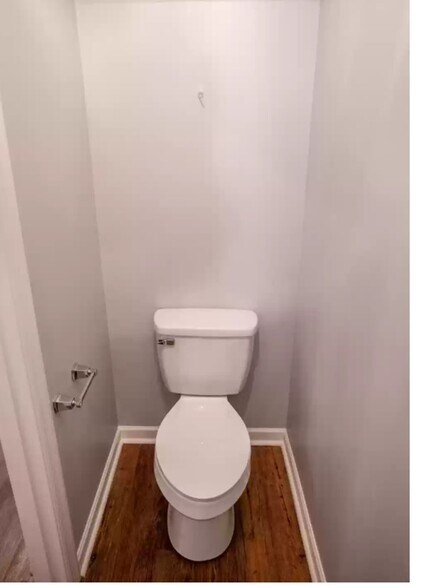 Building Photo - 270 Trunk St NE