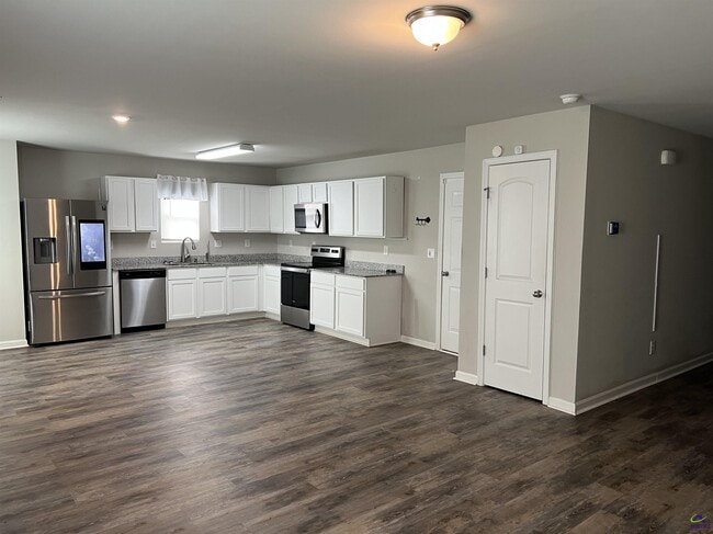 Building Photo - 107 Cold Creek Pkwy