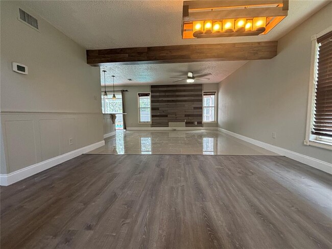 Building Photo - 304 Tavernier Dr