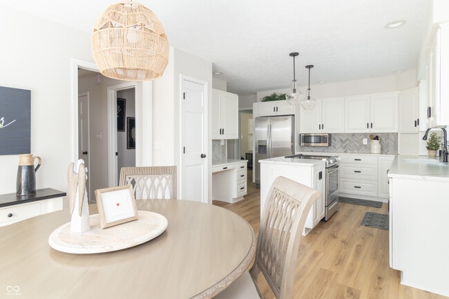 Building Photo - 8429 Catamaran Dr