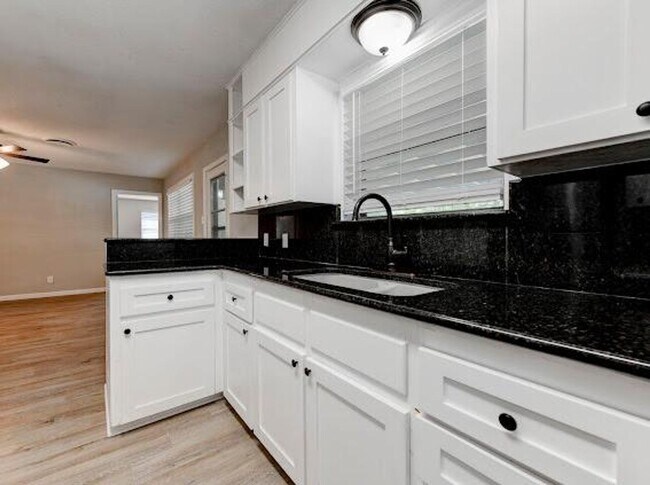 Building Photo - 3Bd/2Ba in Killeen, TX!