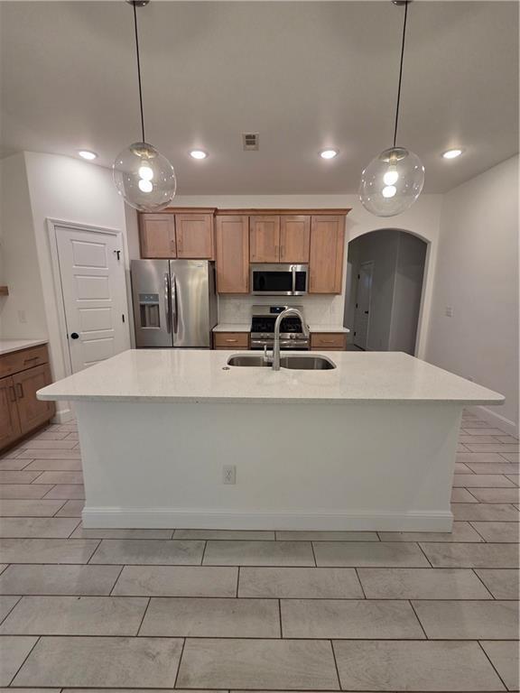 Building Photo - 813 S Sparrow St