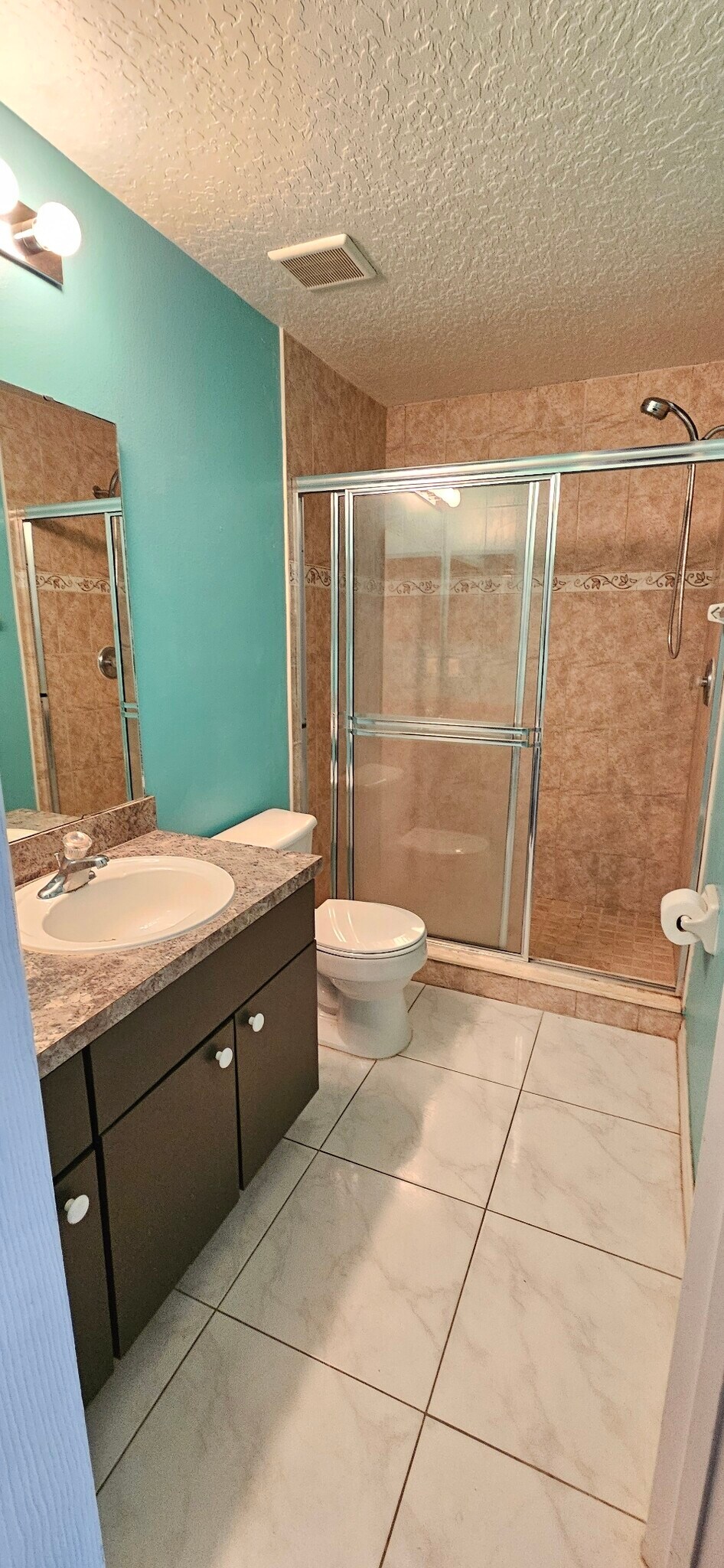 Building Photo - 6007 Scotchwood Gln