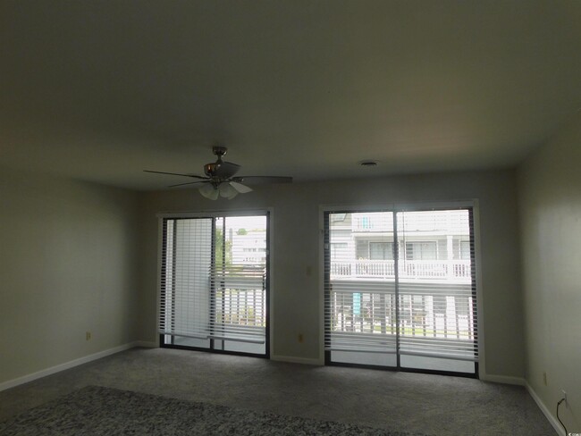 Building Photo - 3700 Golf Colony Ln