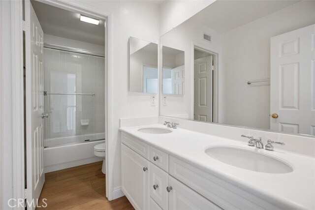 Building Photo - 23 Highfield Glen