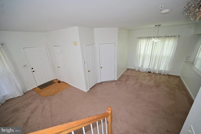 Building Photo - 9100 Goldfield Pl