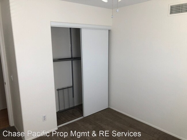 Building Photo - 2 br, 2 bath House - 11829 Spruce Run Dr. #A