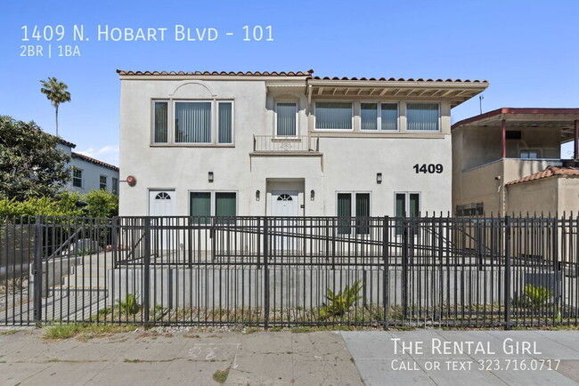 Building Photo - 1st Floor Hollywood Chic 2BR/ 2BA Open-Con...