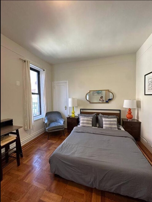 Building Photo - 1492 1st Ave