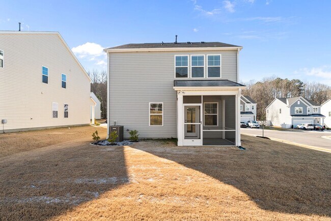 Building Photo - Beautiful 2-Story 4 Bedroom, 3 Bath Home in Angier — Just 30 Minutes from Downtown Raleigh