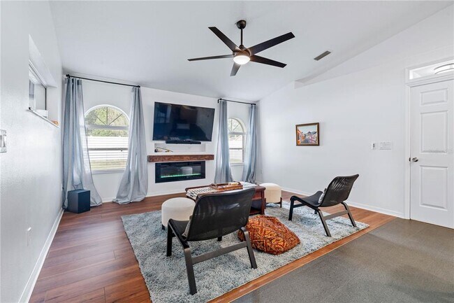 Building Photo - 55 Westgrill Dr
