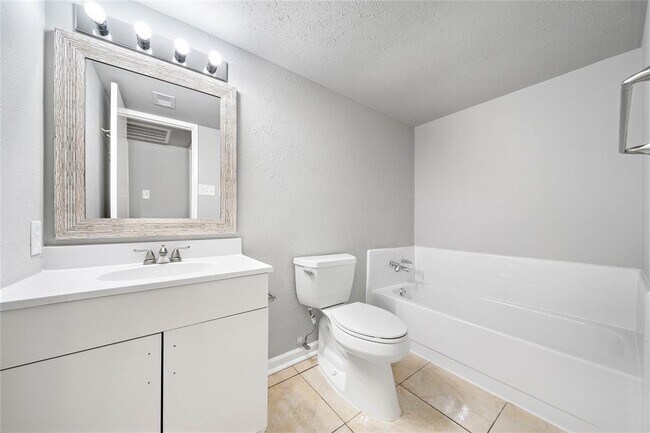 Building Photo - 4406 Kacee Dr
