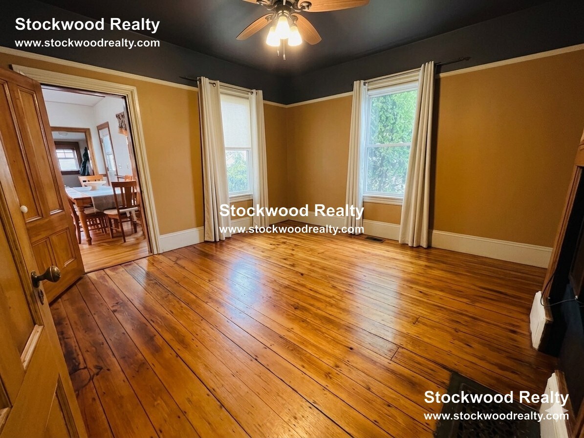 Building Photo - 36 Spring Garden St