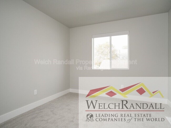 Building Photo - 2260 W 2625 S