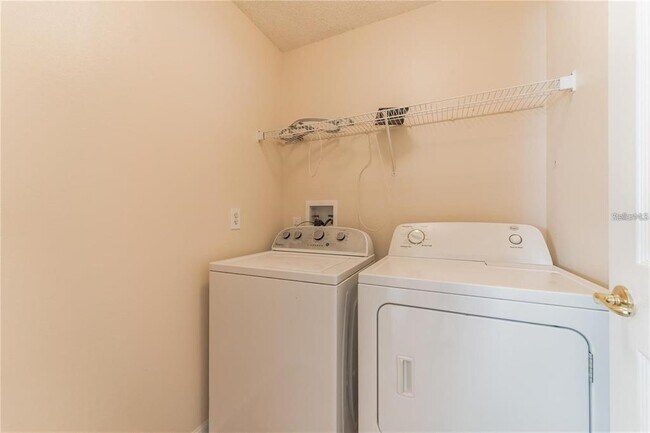 Building Photo - 8104 Santee Dr