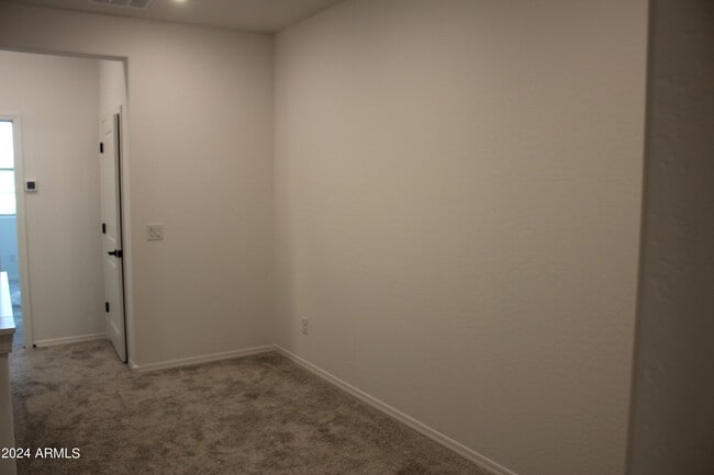 Building Photo - 2628 S Voyager Dr