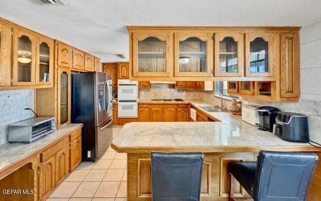 Building Photo - 2153 Trawood Dr