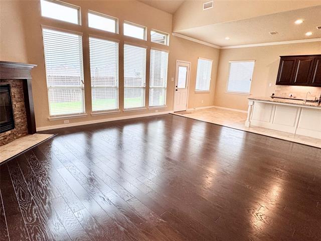 Building Photo - 409 Rossville Dr