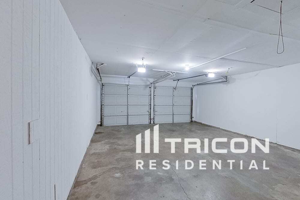Building Photo - 612 Circleview Dr