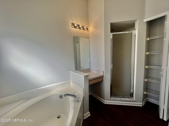 Building Photo - 2315 Companion Cir E