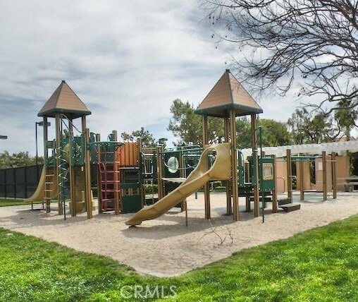 Building Photo - 12 Santa Rida