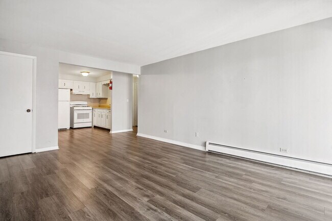 Building Photo - 2500 Mark Thomas Ln