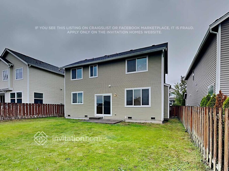 Building Photo - 2412 87th Dr NE