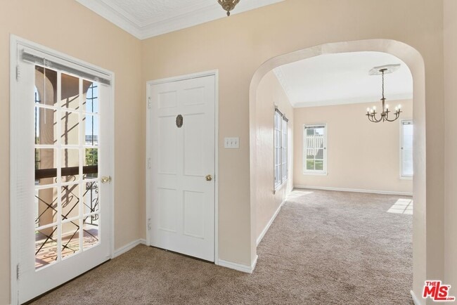 Building Photo - 1873 Midvale Ave