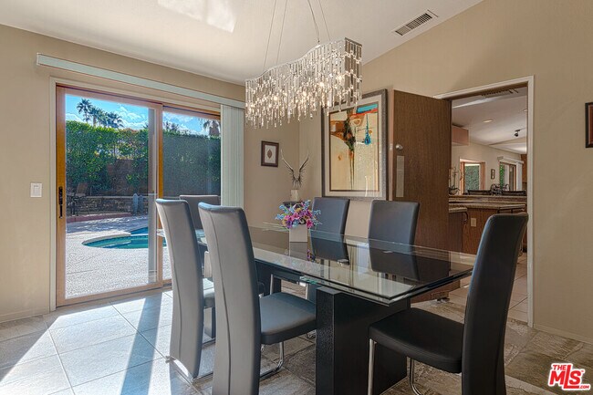 Building Photo - 3599 El Gaucho Cir E