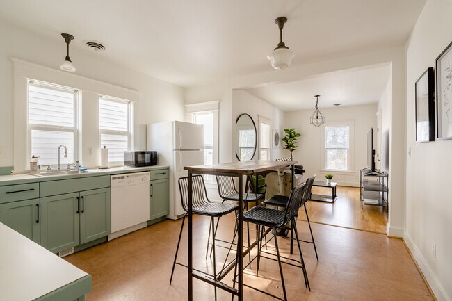 Building Photo - 4065 N Mississippi Ave