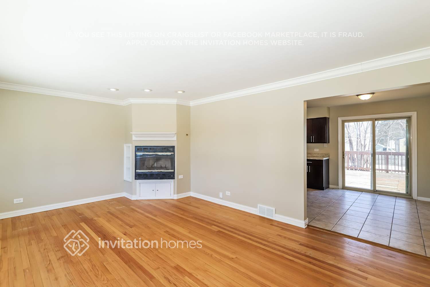 Building Photo - 445 N Douglas Ave