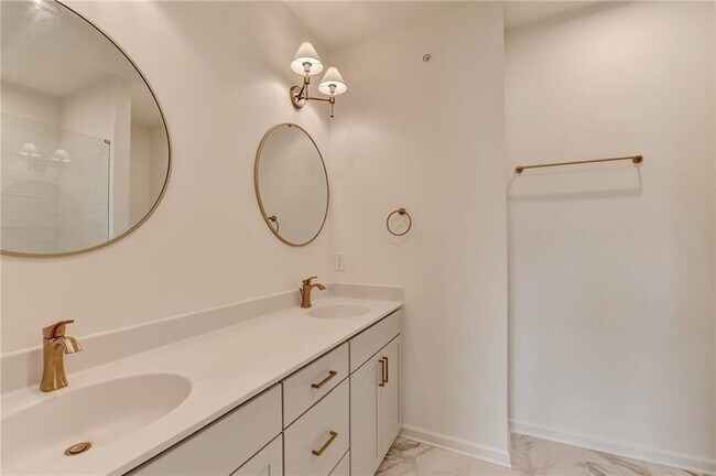 Building Photo - 430 Argosy Pk Cir