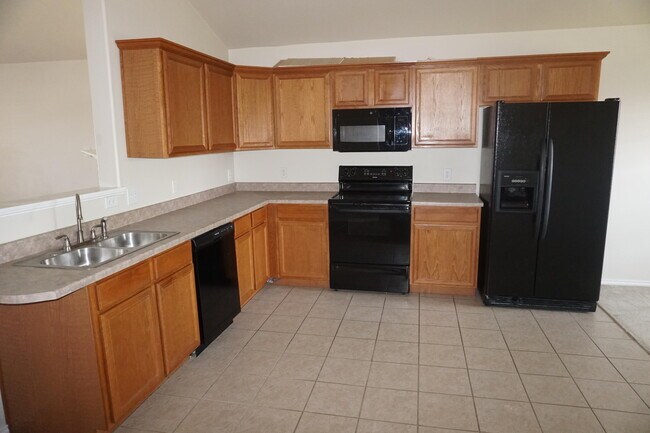 Building Photo - 6549 85th St