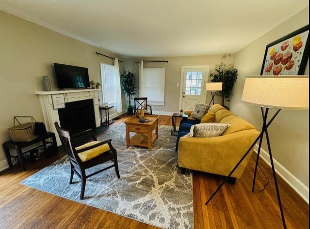 Building Photo - Near Wake Forest University 4 bedroom!