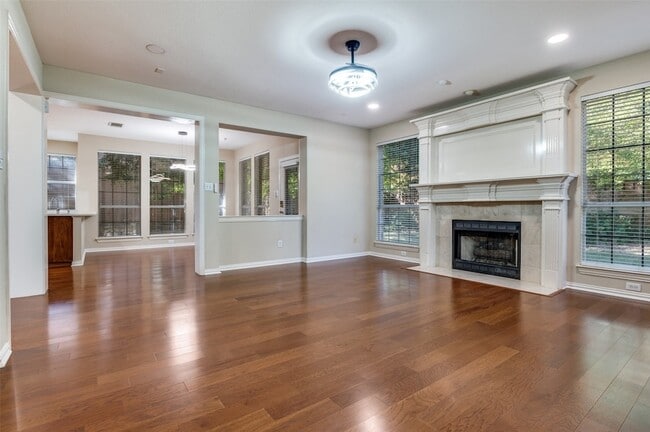 Building Photo - 602 Signet Ct