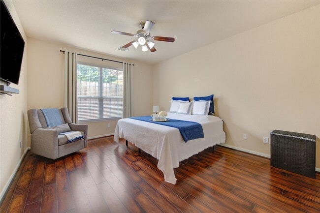 Building Photo - 1243 Glenwood Canyon Ln