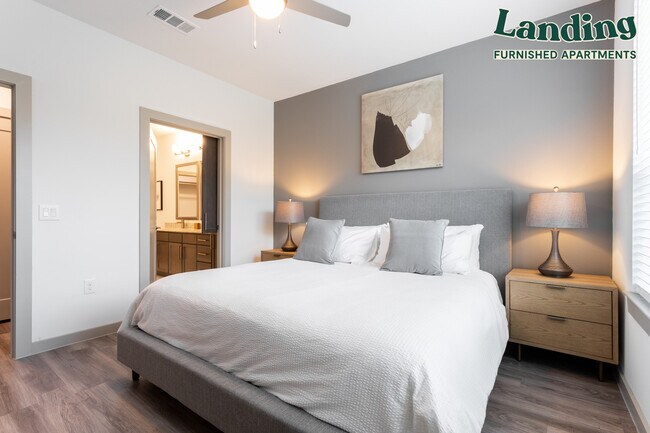 Building Photo - 12807 Telge Rd