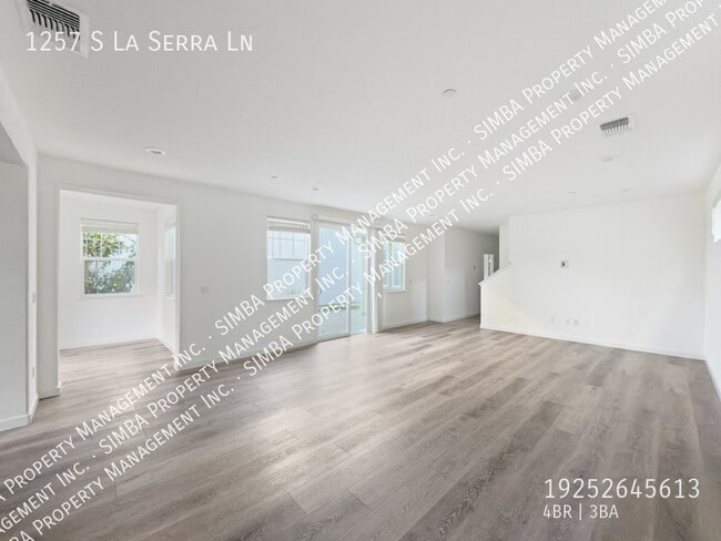 Building Photo - 1257 La Sera Ln