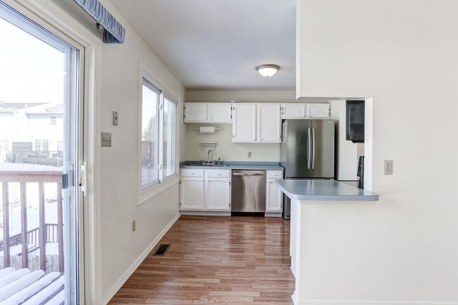 Building Photo - 3 Bedroom 1.5 bath home in Etters