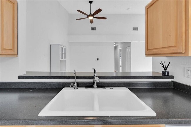 Building Photo - 3777 Mission Ct