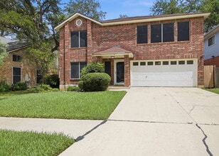 Building Photo - "Charming 3-Bed in Schertz with Spacious 2246 Sq Ft Layout!"